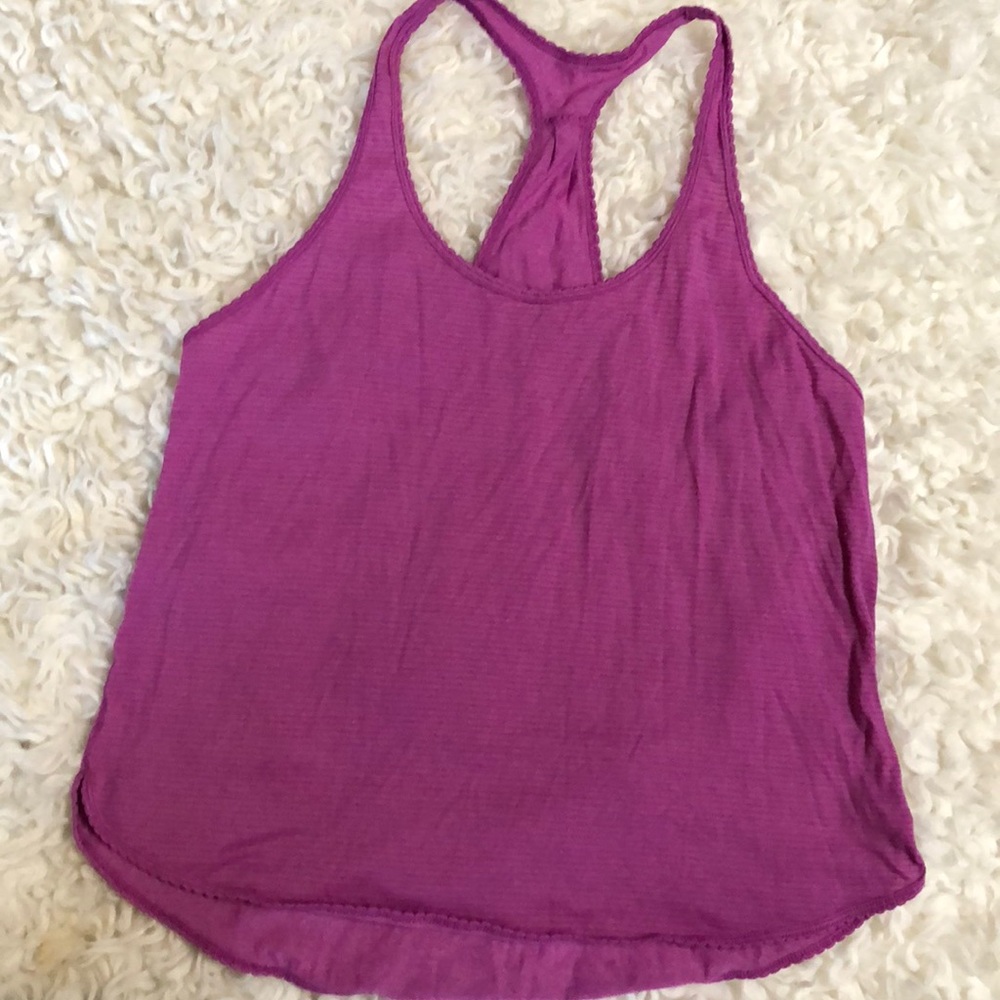 Lululemon tank